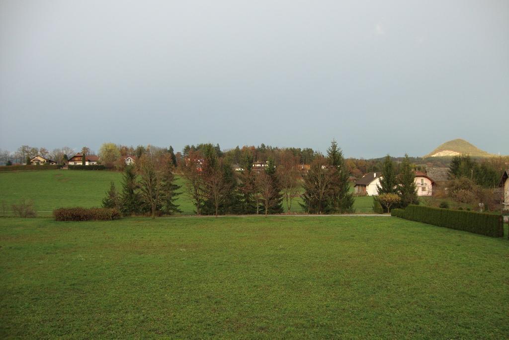 Maria Aichholzer Appartement Sankt Jakob im Rosental Buitenkant foto